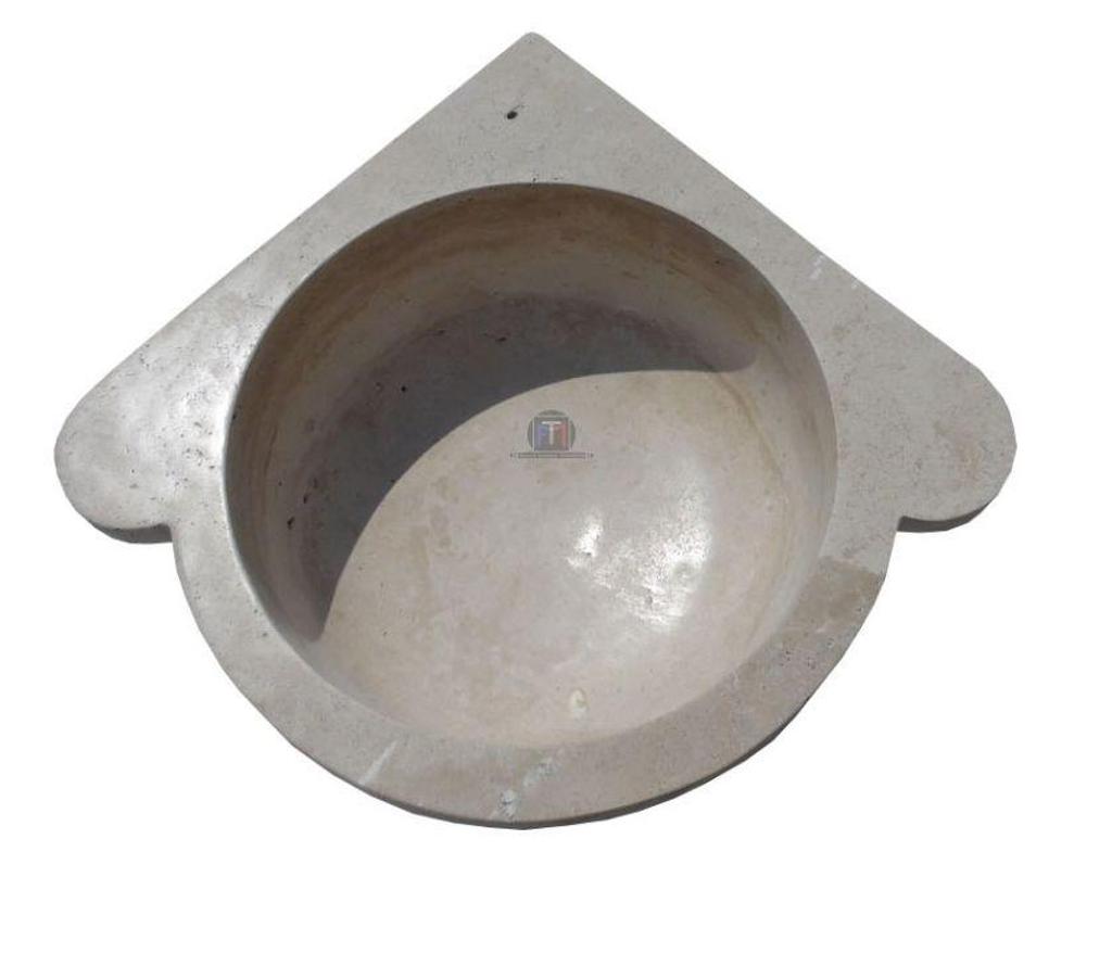  Var Forcalqueiret - 83136 - Photos Vivastreet Travertin Classique Beige Bassin de Bain 45x45cm