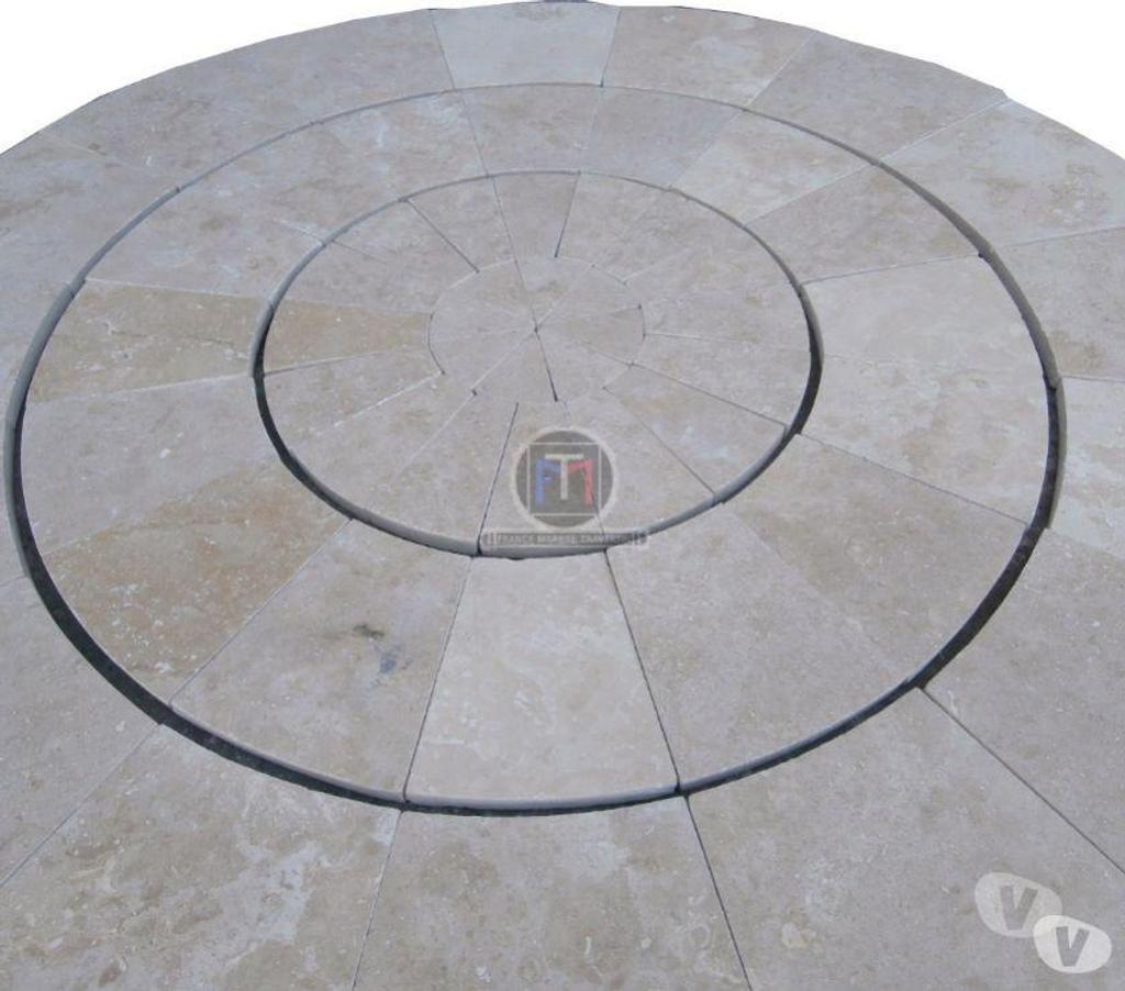  Var Forcalqueiret - 83136 - Photos Vivastreet Travertin Classique Beige Cercle Manoir Diamètre 90 cm 