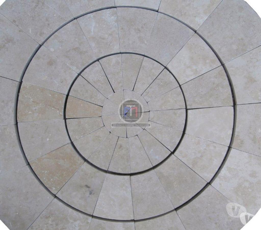  Var Forcalqueiret - 83136 - Photos Vivastreet Travertin Classique Beige Cercle Manoir Diamètre 90 cm 