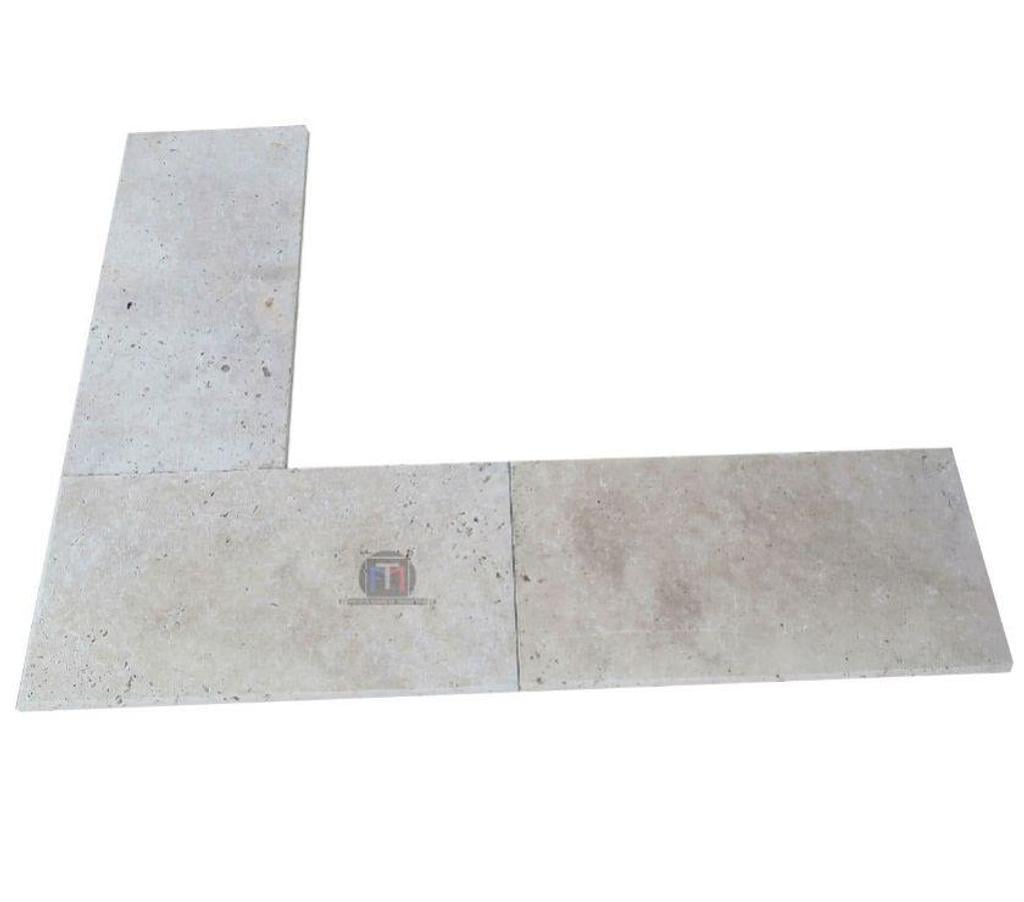  Var Forcalqueiret - 83136 - Photos Vivastreet Travertin Classique Beige Marche Escalier d'angle Sortant 