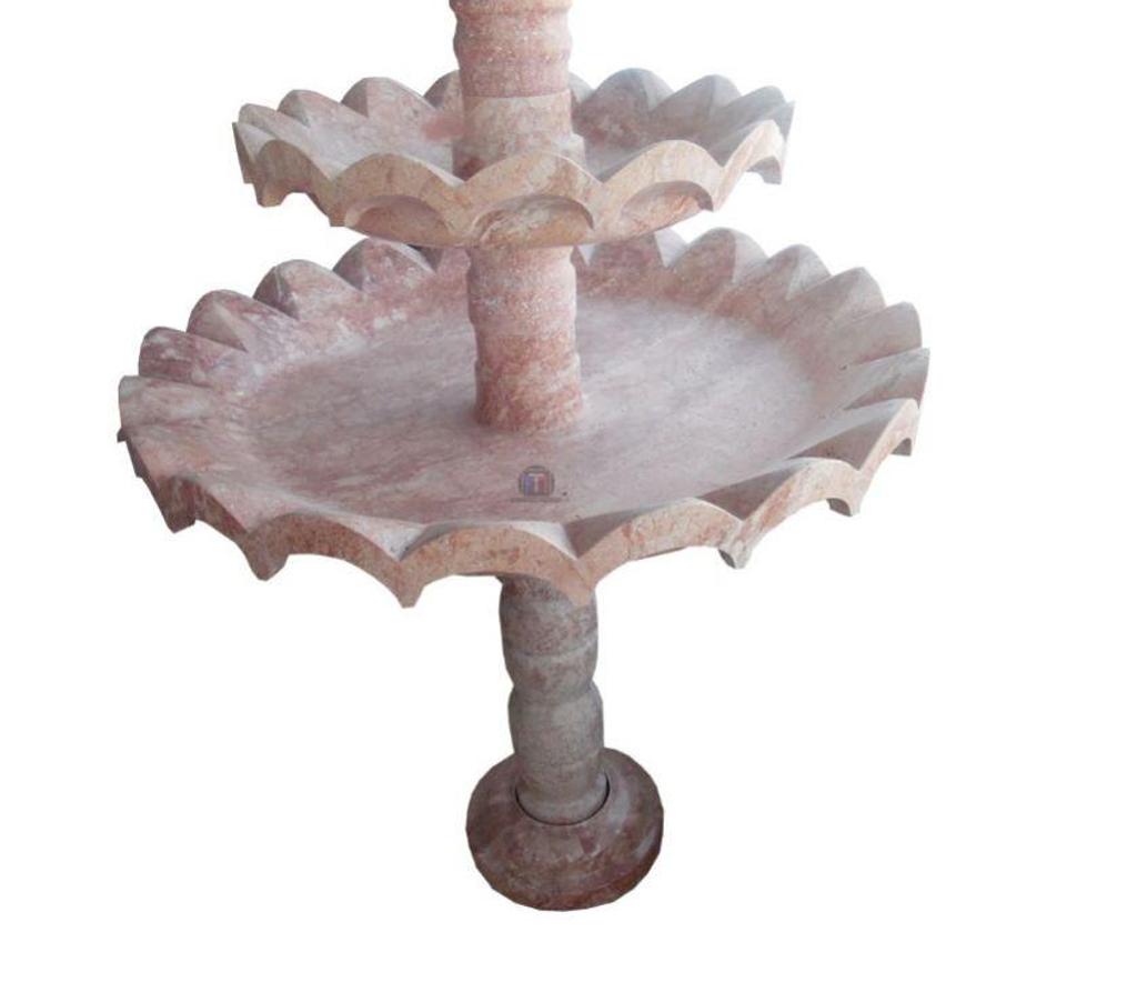  Var Forcalqueiret - 83136 - Photos Vivastreet Travertin Rose Rouge Fontaine Rond