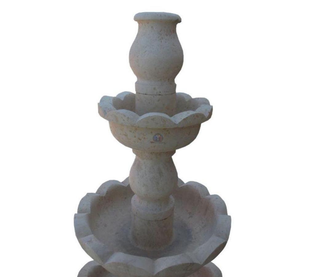  Var Forcalqueiret - 83136 - Photos Vivastreet Travertin Classique Beige Fontaine Rond