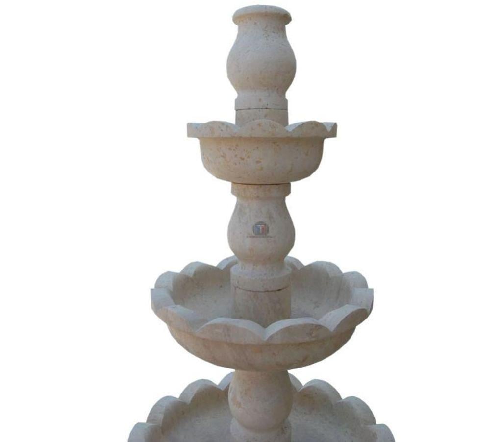  Var Forcalqueiret - 83136 - Photos Vivastreet Travertin Classique Beige Fontaine Rond