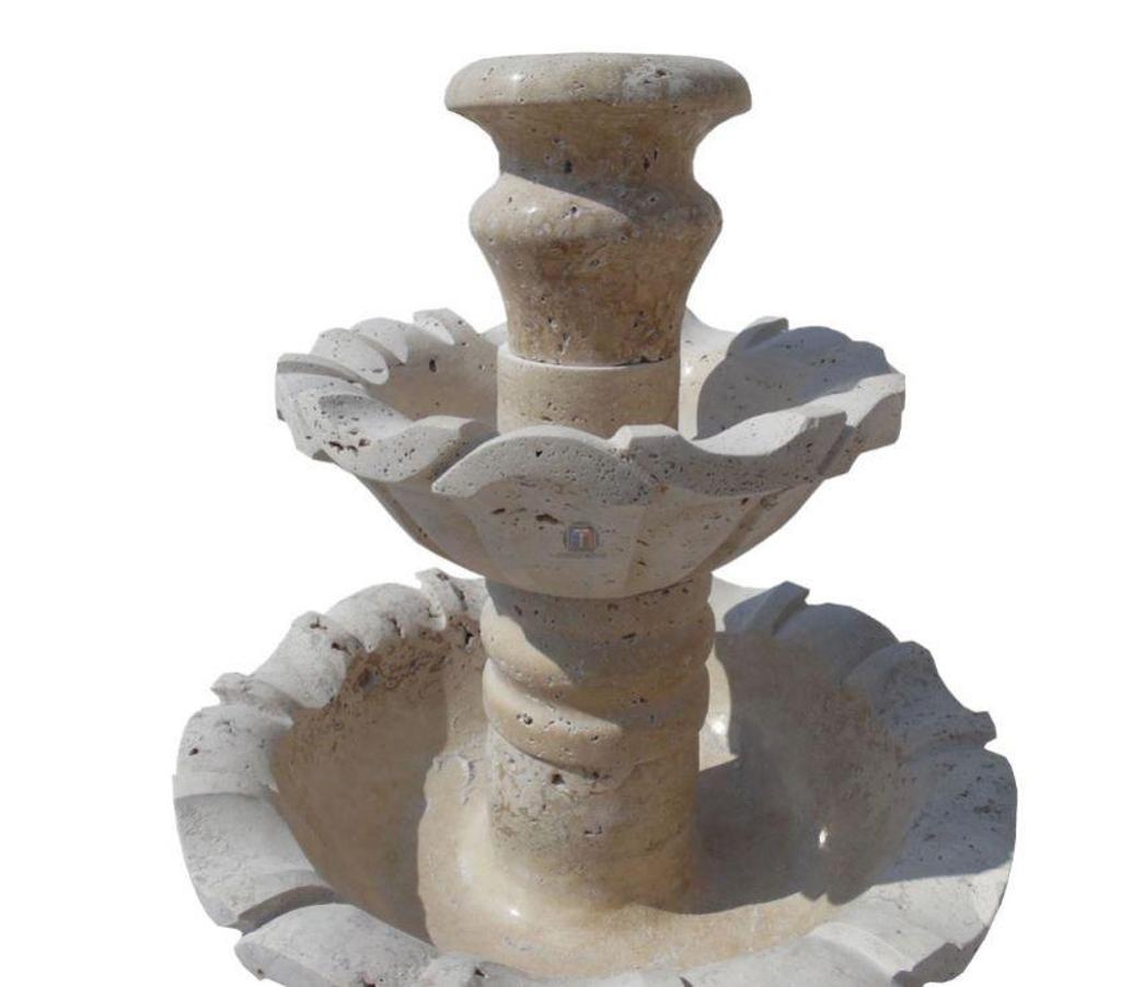  Var Forcalqueiret - 83136 - Photos Vivastreet Travertin Classique Beige Fontaine Rond