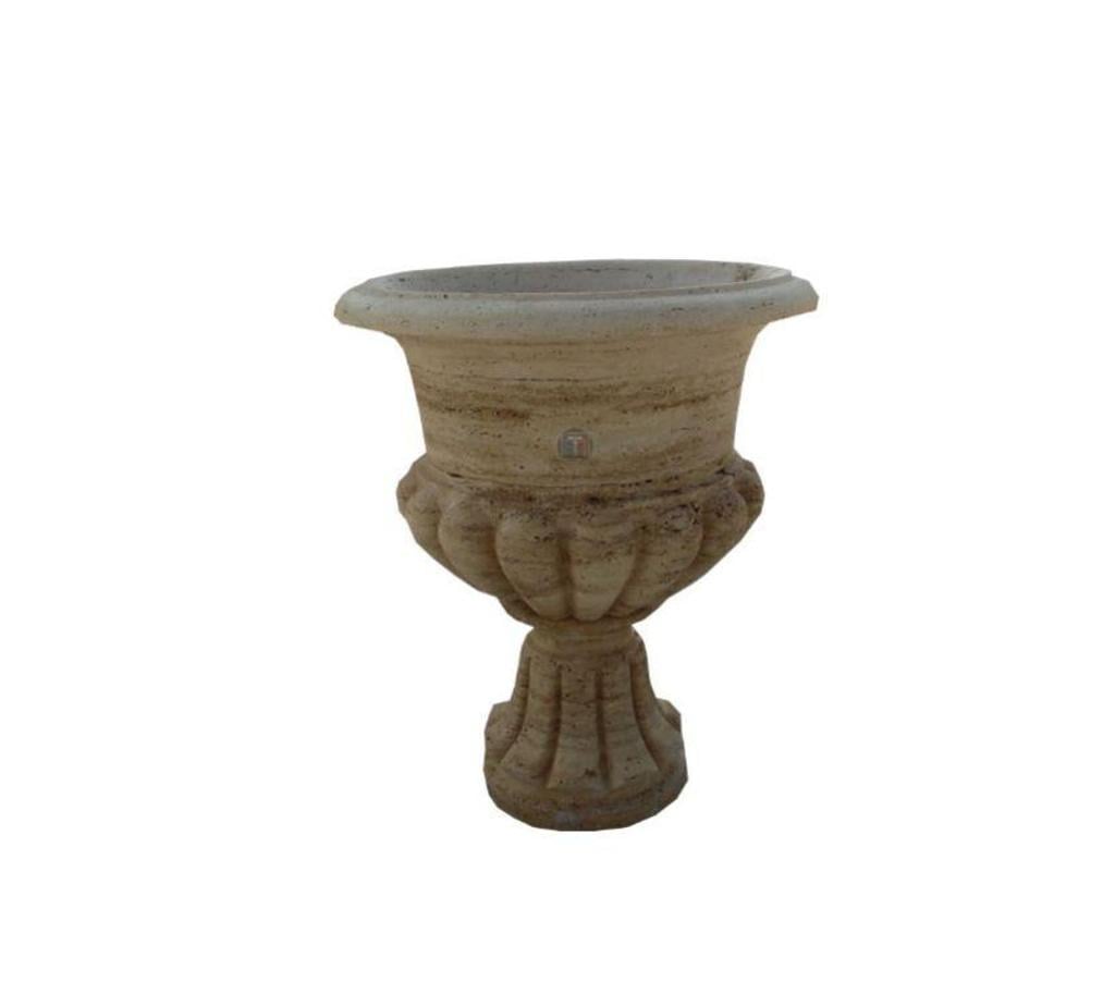 Décoration - art Var Forcalqueiret - 83136 - Photos Vivastreet Travertin Classique Beige pot à fleurs 45x45cm