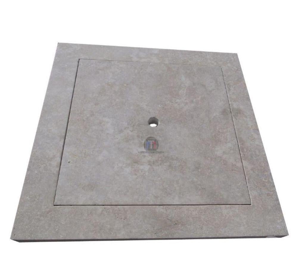 Décoration - art Var Forcalqueiret - 83136 - Photos Vivastreet Travertin Classique Beige Couvercle Regard 50x50cm