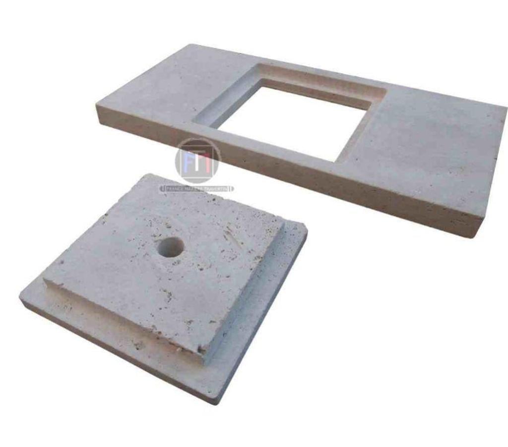 Décoration - art Var Forcalqueiret - 83136 - Photos Vivastreet Travertin Classique Beige Couvercle Regard 25x50cm