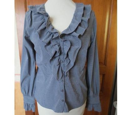 Vêtements occasion Neuf Brisach Haut-Rhin - Photos Vivastreet chemisier taille 40 Tanais