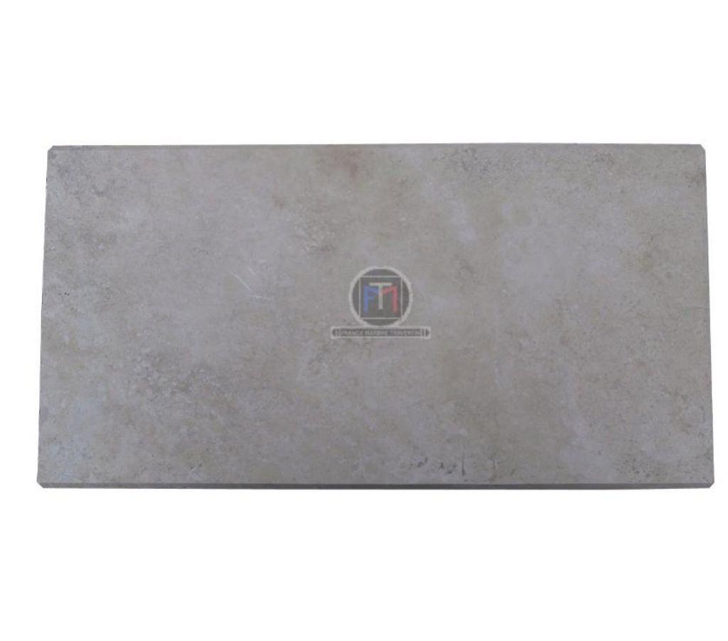  Var Forcalqueiret - 83136 - Photos Vivastreet Travertin Classique Beige Clair Couvertine 30x60cm