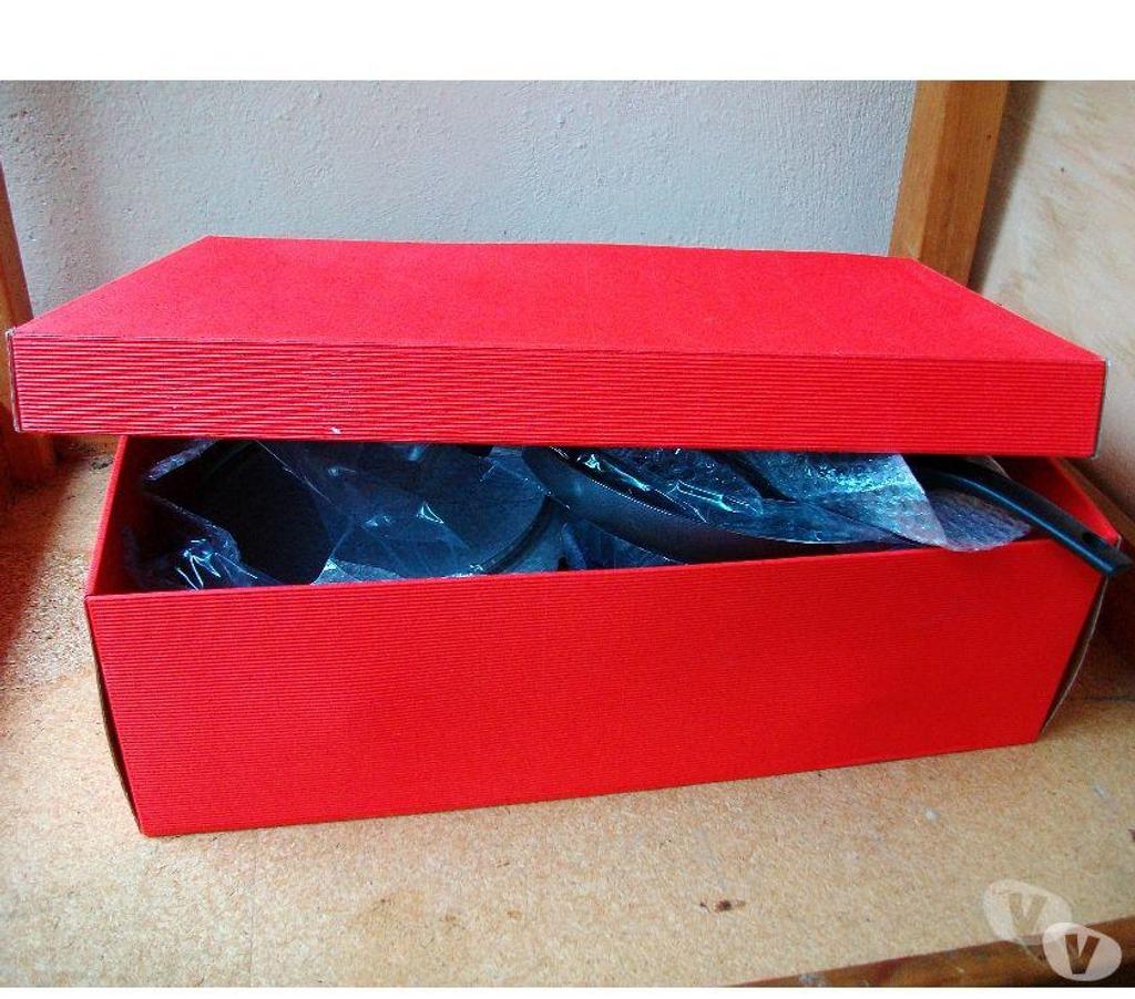 Ameublement & art de la table Bas-Rhin Bouxwiller - 67330 - Photos Vivastreet Set 5 pièces Batterie Cuisine dans coffret- neuf