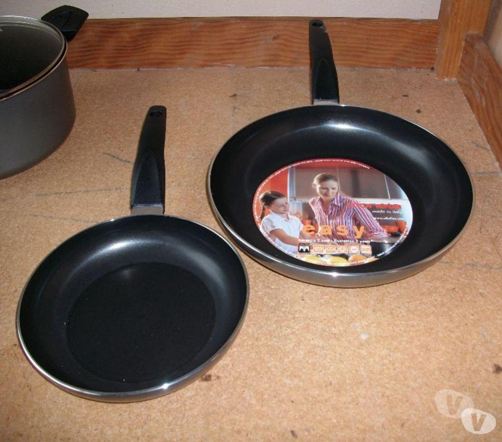 Ameublement & art de la table Bas-Rhin Bouxwiller - 67330 - Photos Vivastreet Set 5 pièces Batterie Cuisine dans coffret- neuf