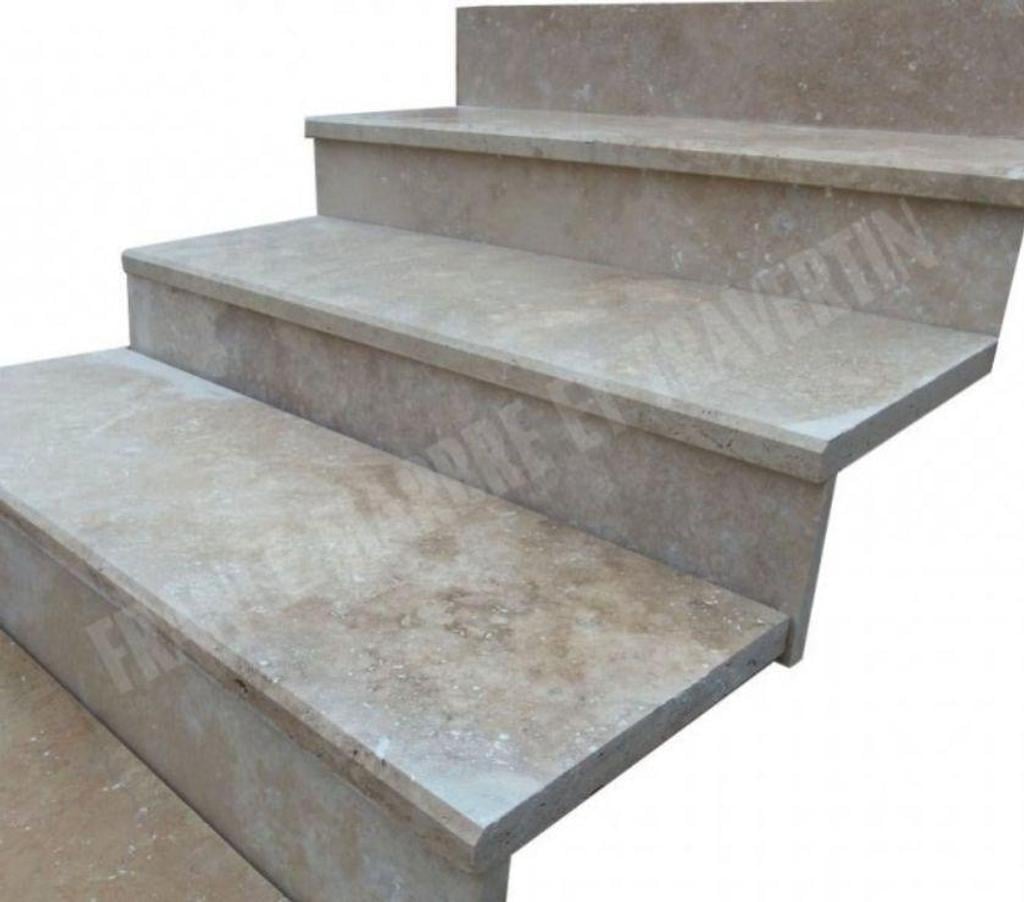 Décoration - art Var Forcalqueiret - 83136 - Photos Vivastreet Travertin Classique Beige Clair Marche Escalier