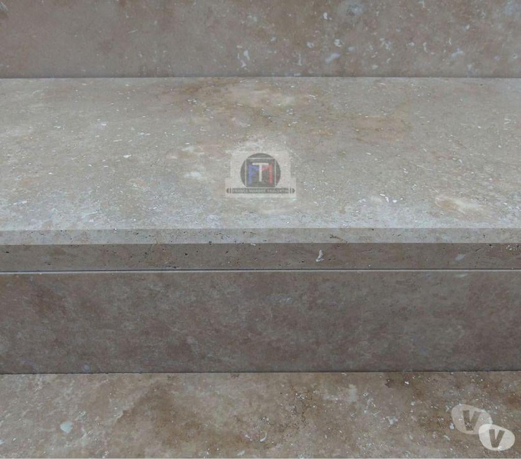Décoration - art Var Forcalqueiret - 83136 - Photos Vivastreet Travertin Classique Beige Marche Escalier