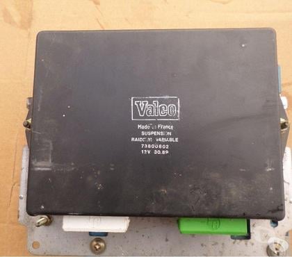 Pièces moteur et accessoires auto Perpignan Perpignan - Photos Vivastreet Boitier controle suspension xm citroen