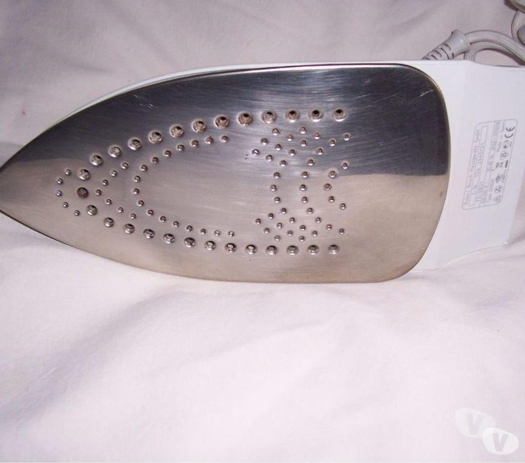 Electroménager occasion Vendée Soullans - 85300 - Photos Vivastreet FER A REPASSER MOULINEX