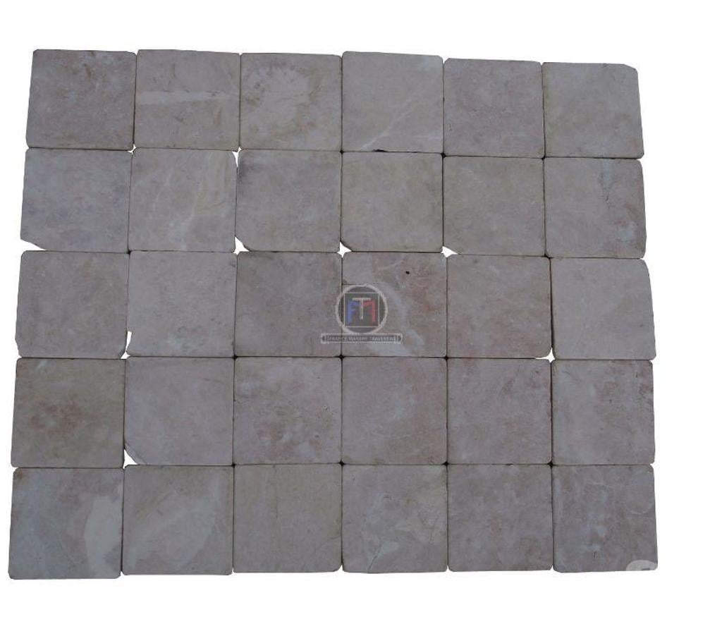 Décoration - art Var Forcalqueiret - 83136 - Photos Vivastreet Marbre Marfil Beige 10 x 10 cm