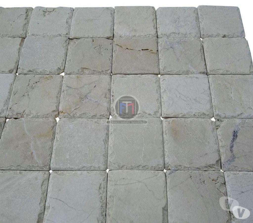 Décoration - art Var Forcalqueiret - 83136 - Photos Vivastreet Marbre Marfil Beige Bords Eclaté 10 x 10 cm