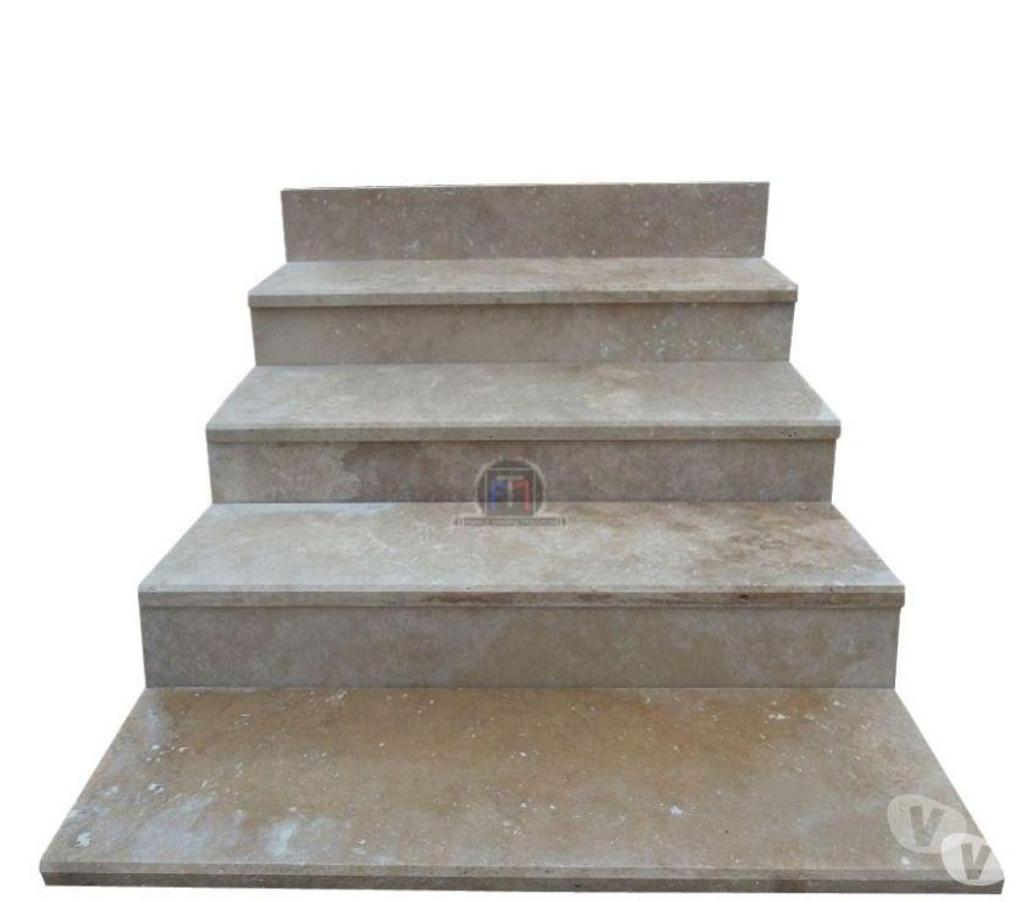  Var Forcalqueiret - 83136 - Photos Vivastreet Travertin Classique Beige Clair Marche Escalier