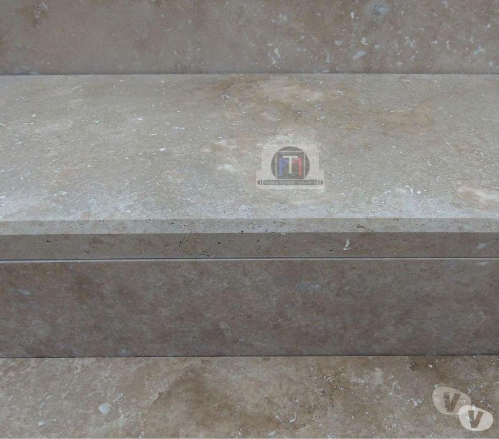  Var Forcalqueiret - 83136 - Photos Vivastreet Travertin Classique Beige Marche Escalier