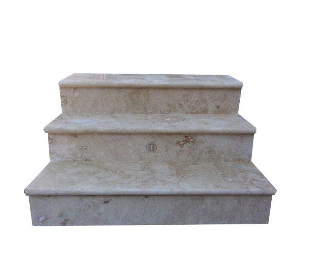  Var Forcalqueiret - 83136 - Photos Vivastreet Travertin Classique Beige Marche Escalier Bords Arrondis