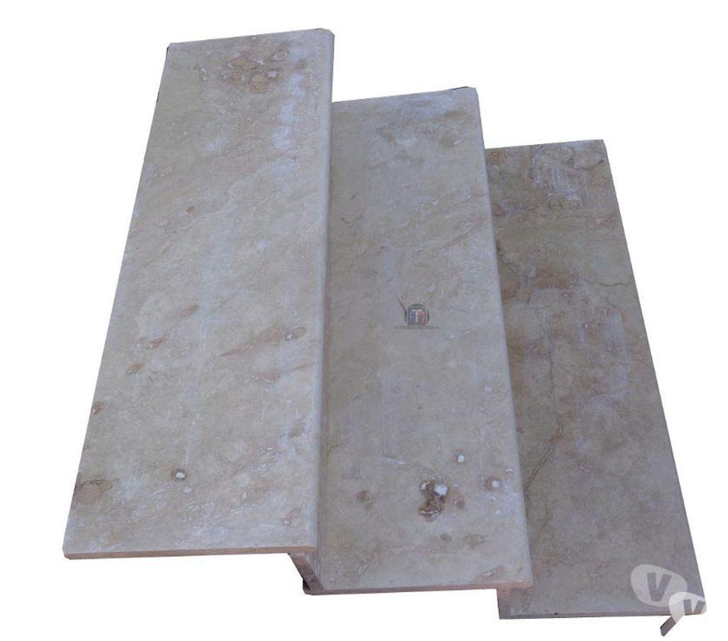  Var Forcalqueiret - 83136 - Photos Vivastreet Travertin Classique Beige Marche Escalier Bords Arrondis