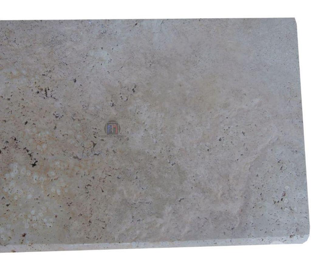  Var Forcalqueiret - 83136 - Photos Vivastreet Travertin Classique Beige Marche Escalier Languette