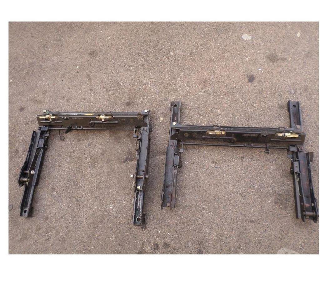 Pièces et services auto Pyrénées-Orientales Perpignan - Photos Vivastreet Glissieres de sieges bmw e36