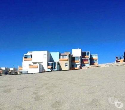 Locations de vacances Le Barcares Pyrénées-Orientales - Photos Vivastreet VACANCES FACE MER - Pïeds dans l'eau - BARCARES P.O.