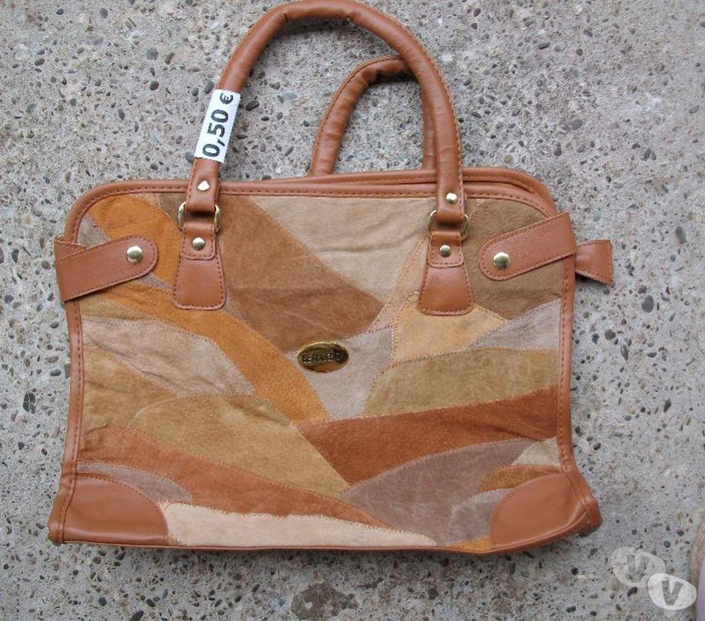 Accessoires - Bagagerie Bas-Rhin Bouxwiller - 67330 - Photos Vivastreet SACS à MAINS à 0,50 €