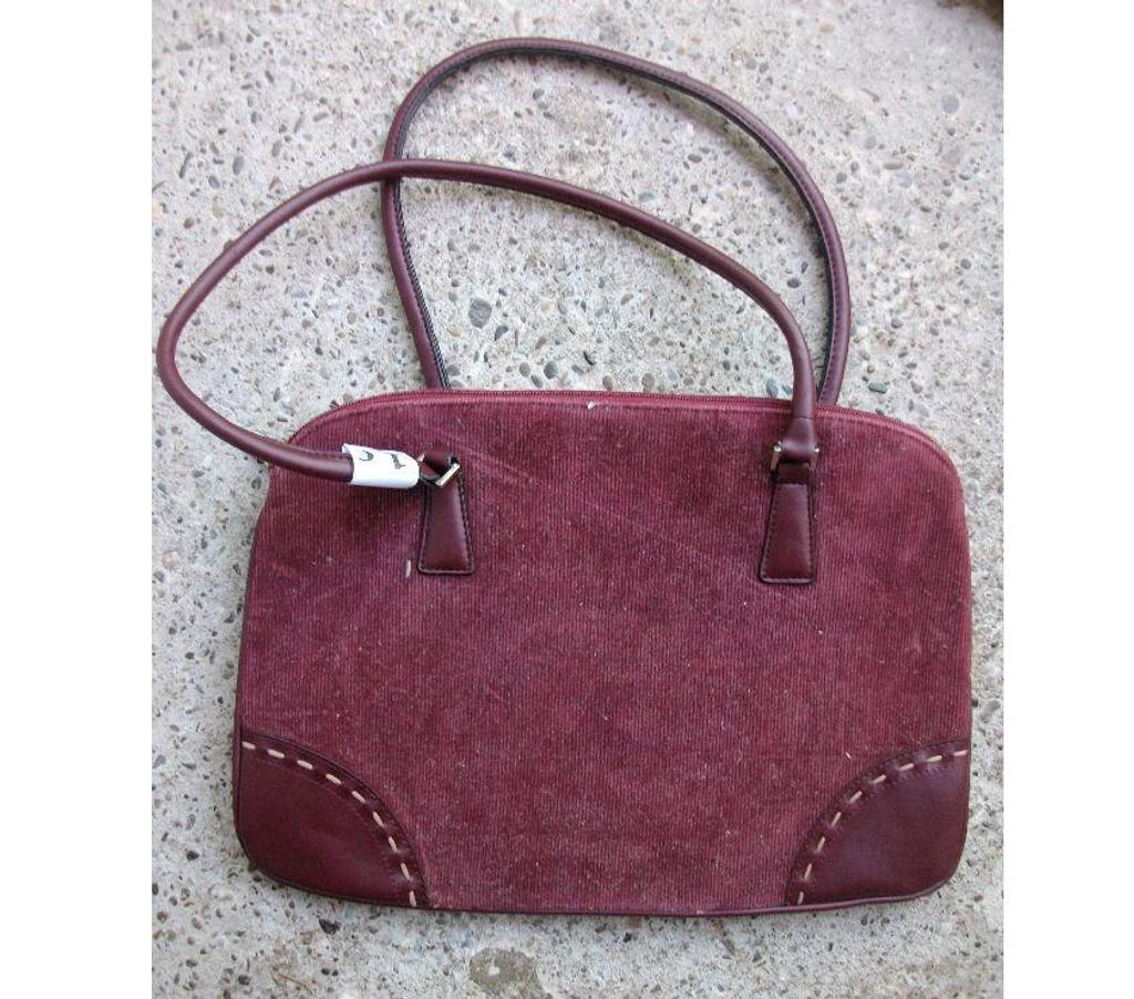 Accessoires - Bagagerie Bas-Rhin Bouxwiller - 67330 - Photos Vivastreet Divers SACS à MAINS à 1 € pièce