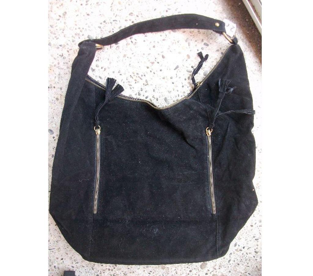 Accessoires - Bagagerie Bas-Rhin Bouxwiller - 67330 - Photos Vivastreet Divers SACS à MAINS à 2 € pièce