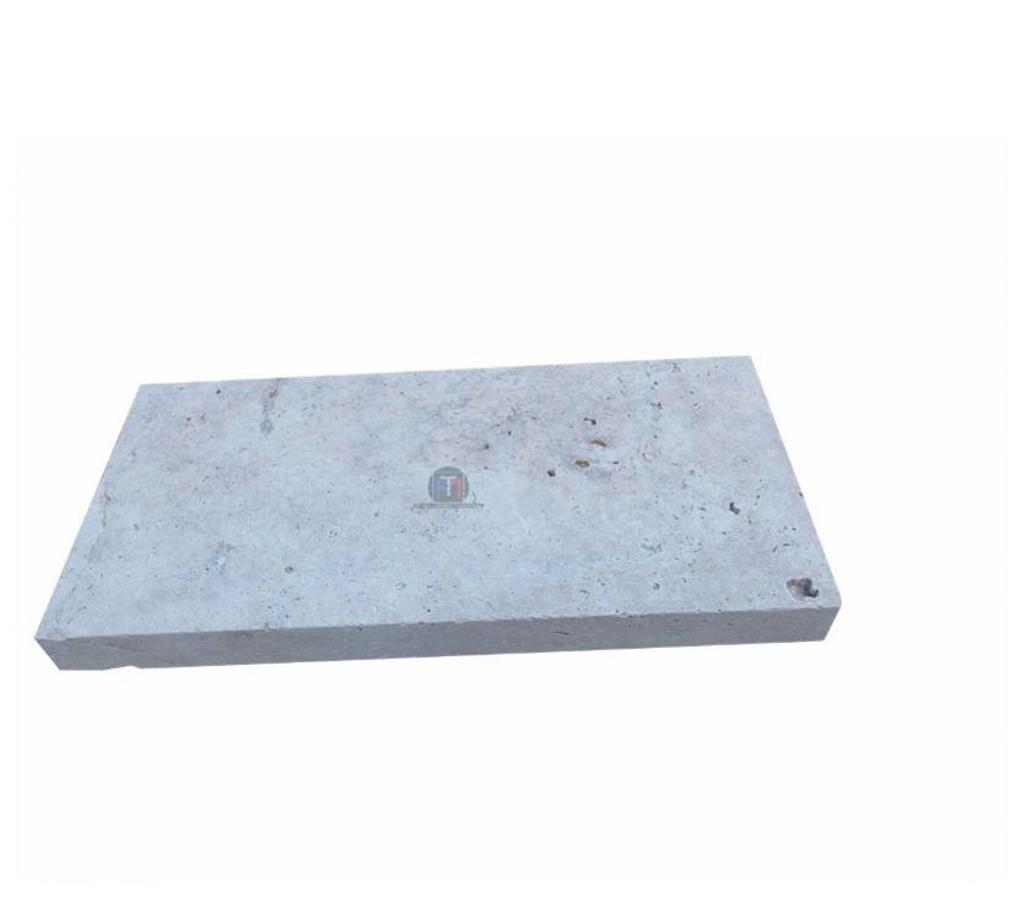  Bouches-du-Rhône Lancon Provence - 13680 - Photos Vivastreet Travertin nez de marche beige 30,5 x 61 x 7 cm bord droit