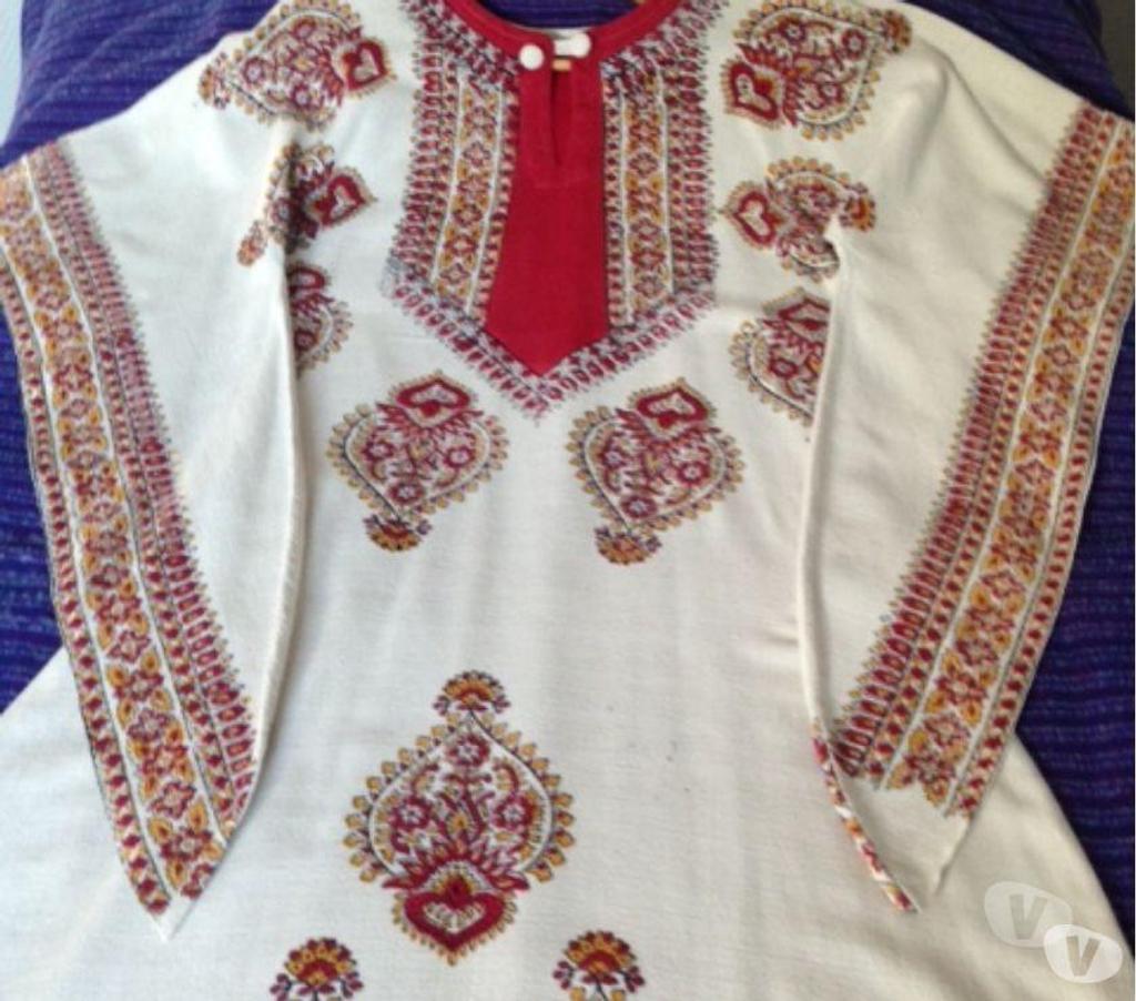 Vêtements occasion Seine-et-Marne Meaux - 77100 - Photos Vivastreet ROBE AFRICAINE femme taille 40