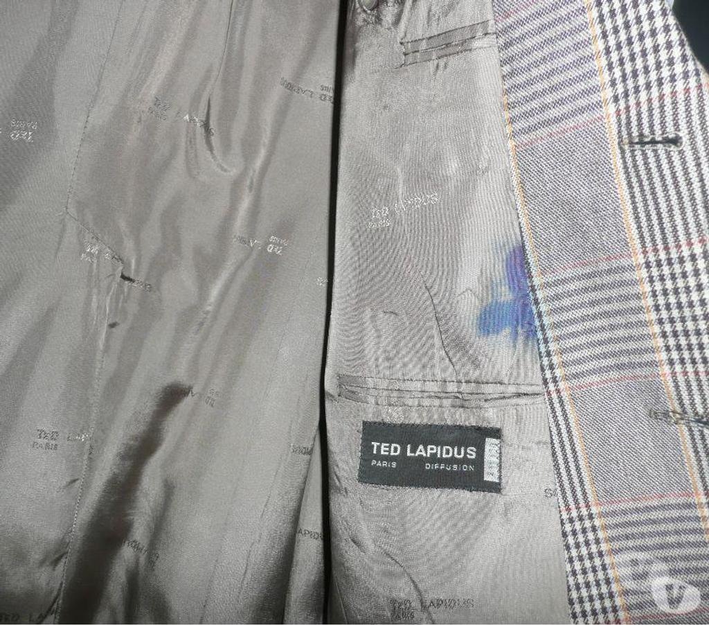 Vêtements occasion Seine-et-Marne Meaux - 77100 - Photos Vivastreet VESTON HOMME Ted Lapidus (vintage)