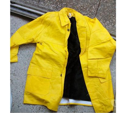 Vêtements occasion Bouxwiller Bas-Rhin - Photos Vivastreet Parkas Cirés et Pantalons de pluie - Neufs