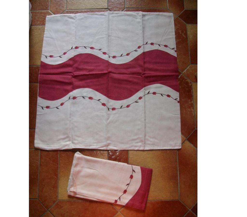 Ameublement & art de la table Bas-Rhin Bouxwiller - 67330 - Photos Vivastreet Lots Housses de couettes + 2 taies d'oreillers de 10 € à 20€