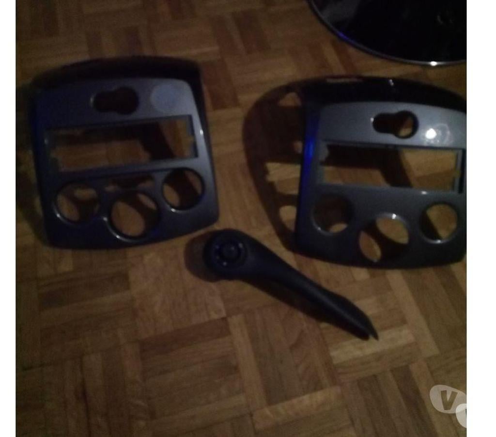 Pièces et services auto Seine-Saint-Denis Sevran - 93270 - Photos Vivastreet Pièces clio 3