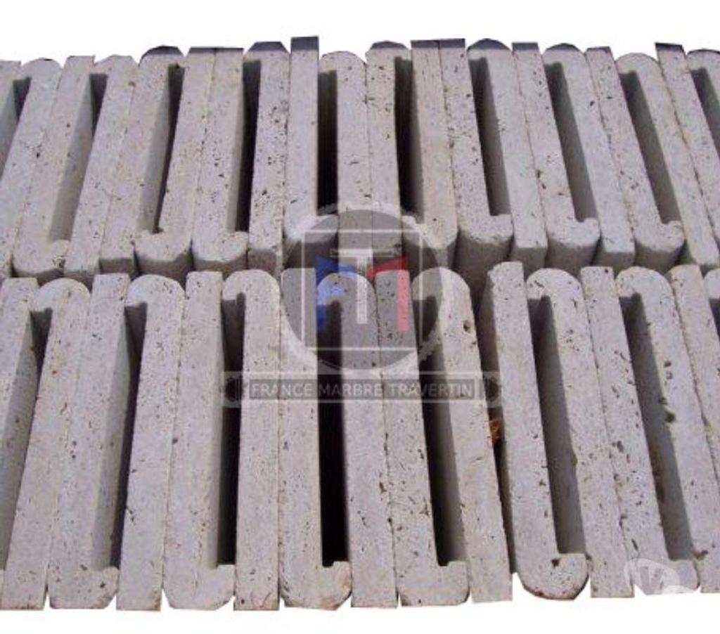  Var Forcalqueiret - 83136 - Photos Vivastreet Travertin Classique Nez de Marche Arrondi 30x60 cm