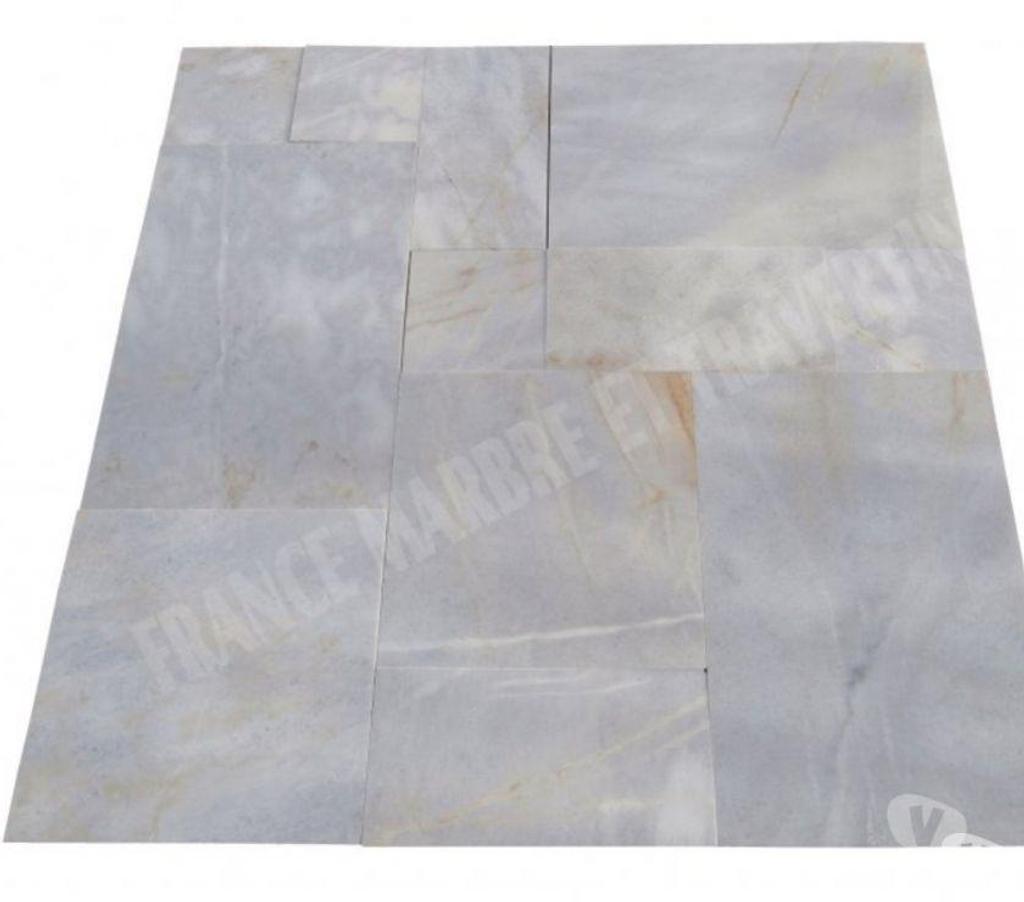  Var Forcalqueiret - 83136 - Photos Vivastreet Marbre Gris Fumée Opus Romain Rustique