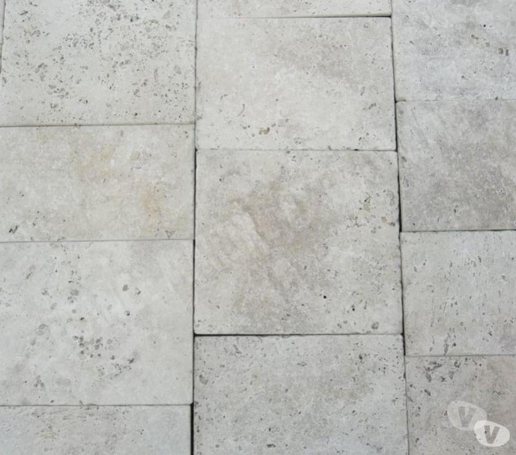  Var Forcalqueiret - 83136 - Photos Vivastreet Travertin Classique Beige Bande Libre Rustique