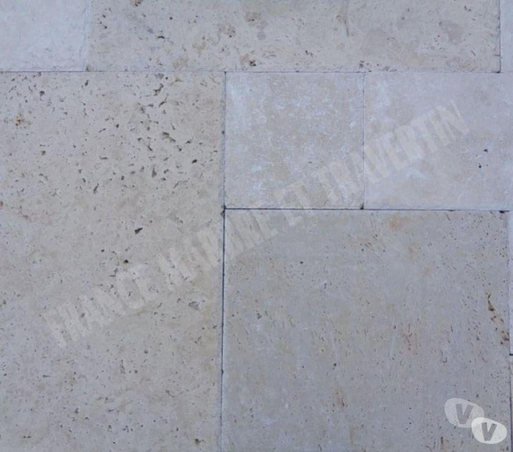  Var Forcalqueiret - 83136 - Photos Vivastreet Travertin Classique Clair Opus Romain Brossé