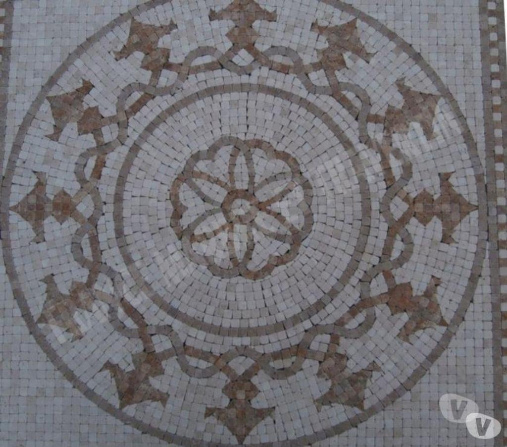 Décoration - art Var Forcalqueiret - 83136 - Photos Vivastreet Travertin Mixte Micro Rosaces 61 x 61 cm