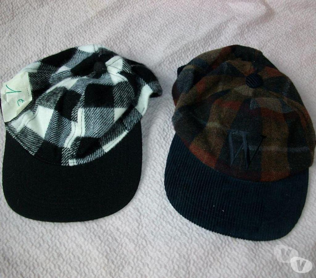 Accessoires - Bagagerie Bas-Rhin Bouxwiller - 67330 - Photos Vivastreet Casquettes Mixte Chaudes pour l'Hiver 1 € + 1,50 € pc