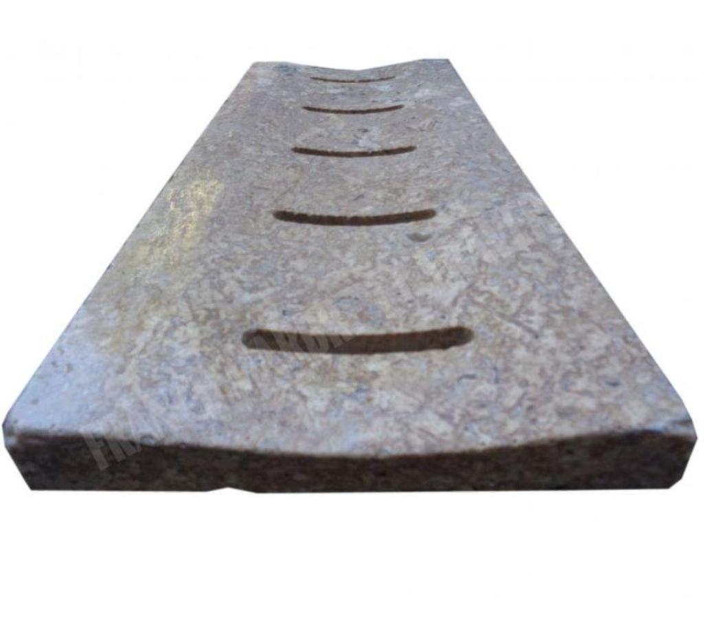Décoration - art Var Forcalqueiret - 83136 - Photos Vivastreet Travertin Walnut Caniveau Grille Rainure 19x50 cm REF 2431