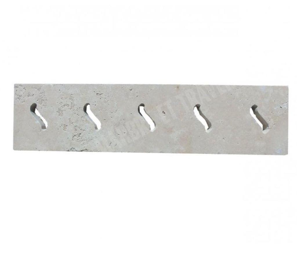 Décoration - art Var Forcalqueiret - 83136 - Photos Vivastreet Travertin Classique Grille Serpent 12,5x50 cm REF 1691