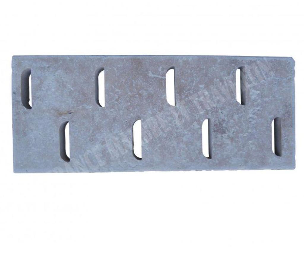 Décoration - art Var Forcalqueiret - 83136 - Photos Vivastreet Travertin Classique Grille D 25x61 cm REF 877
