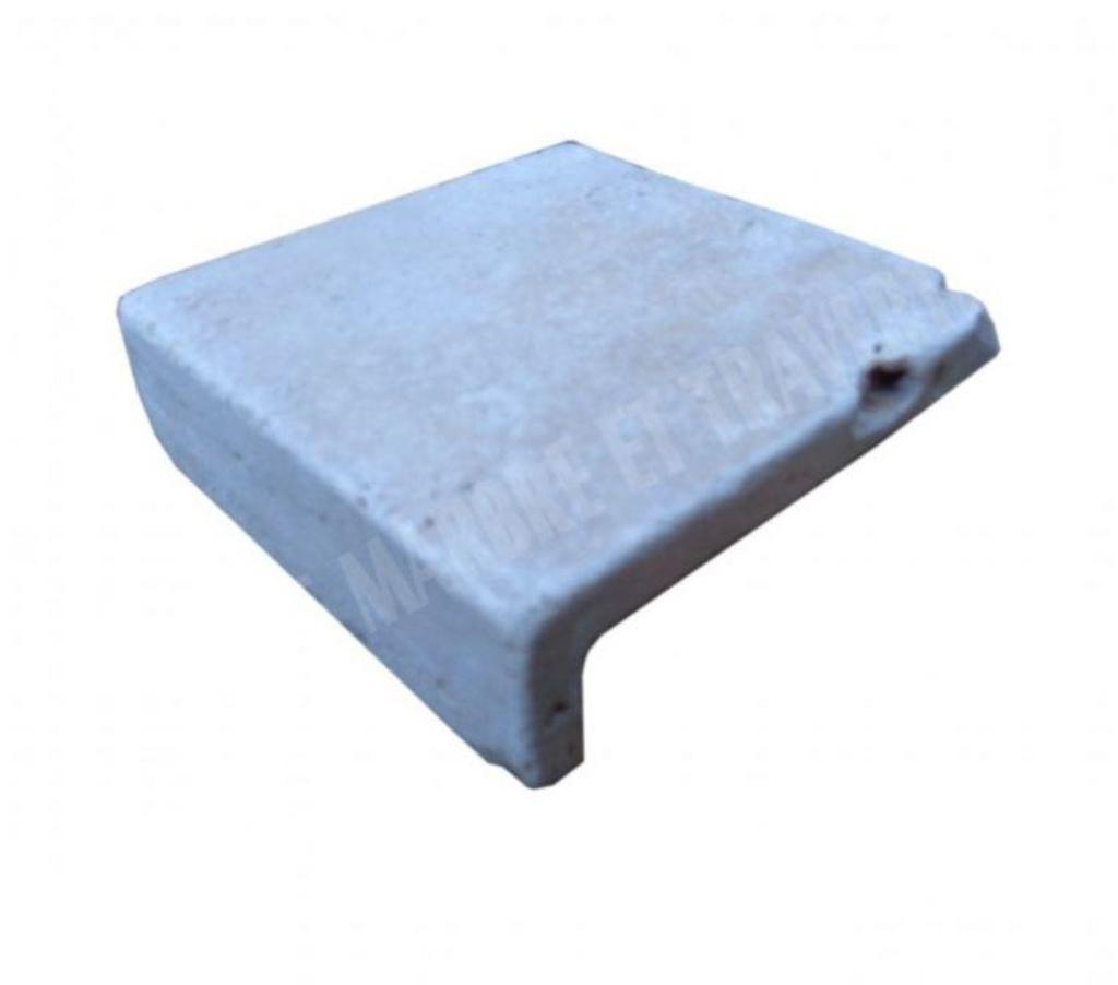 Décoration - art Var Forcalqueiret - 83136 - Photos Vivastreet Travertin Classique Nez de Marche Droit 10x10 cm