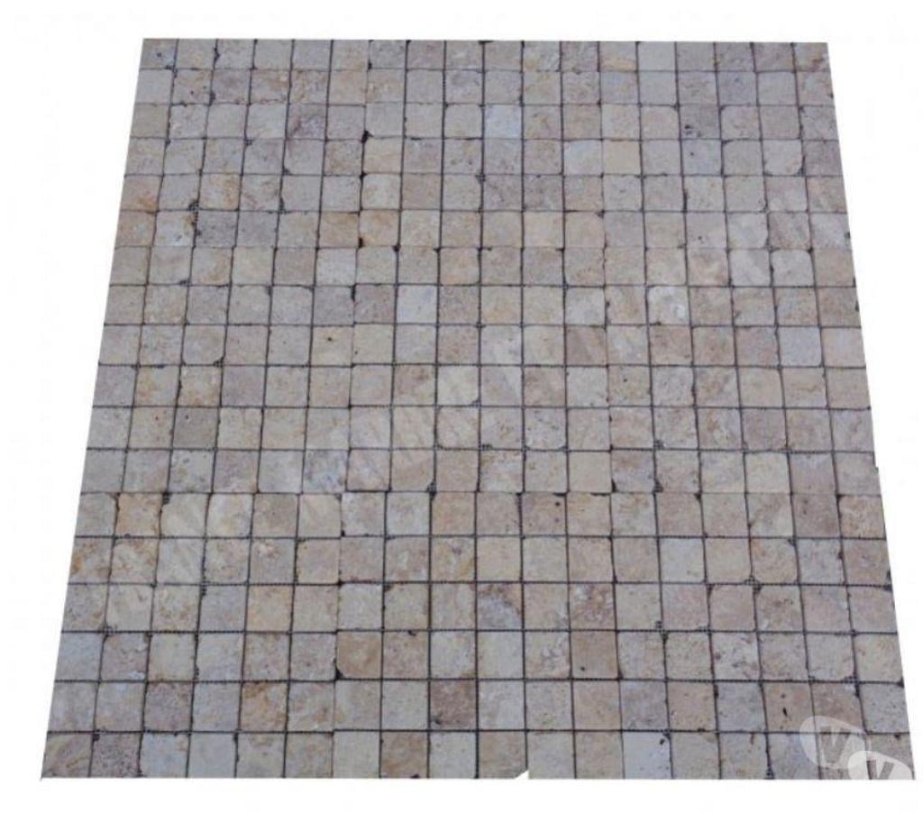 Décoration - art Var Forcalqueiret - 83136 - Photos Vivastreet Travertin Jaune Or Mosaique 4,8x4,8cm Rustique