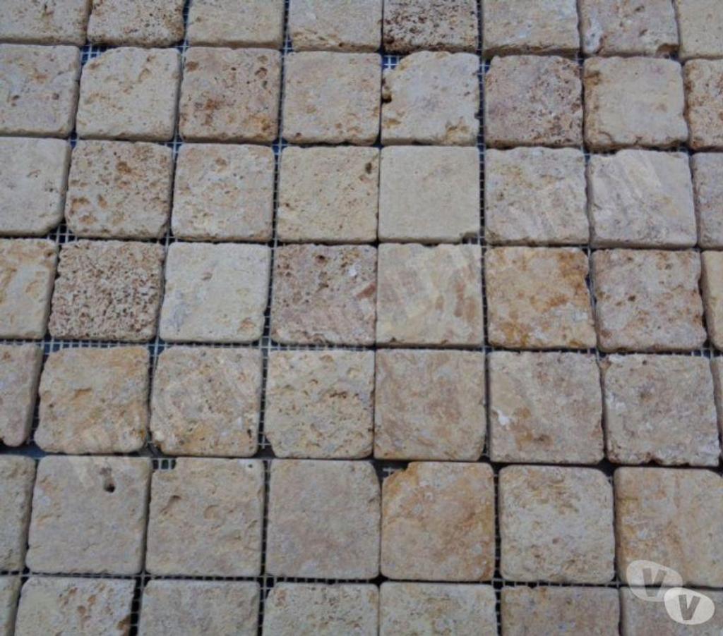 Décoration - art Var Forcalqueiret - 83136 - Photos Vivastreet Travertin Jaune Or Mosaique 4,8x4,8cm Rustique