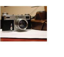 Appareil argentique KIEV II + 2 50 + étui cuir.